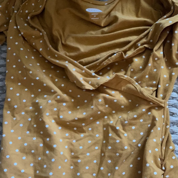 Old navy Maternity dress NWT - Picture 2 of 3